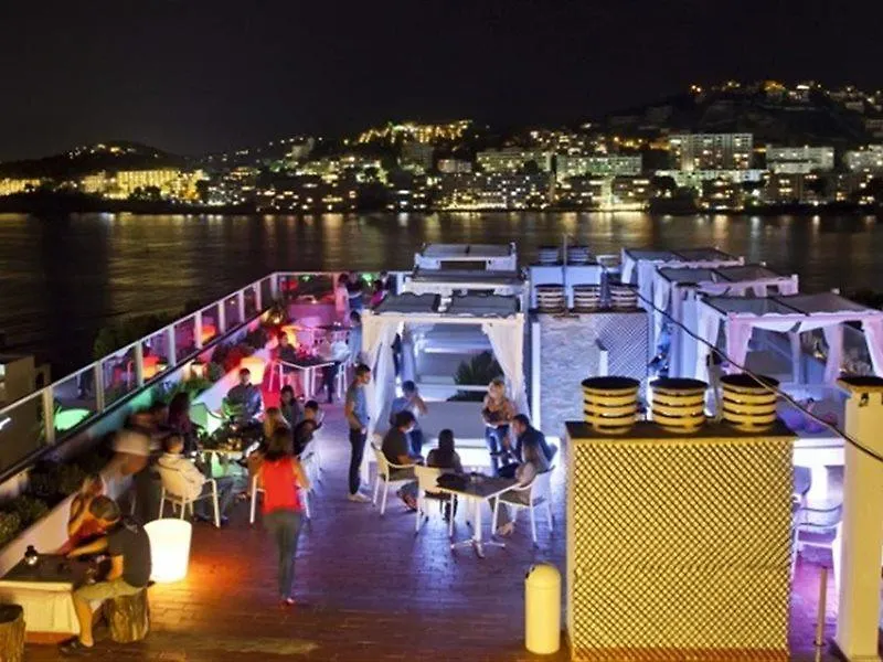 Hotel Bahia Del Sol Santa Ponsa 4*,