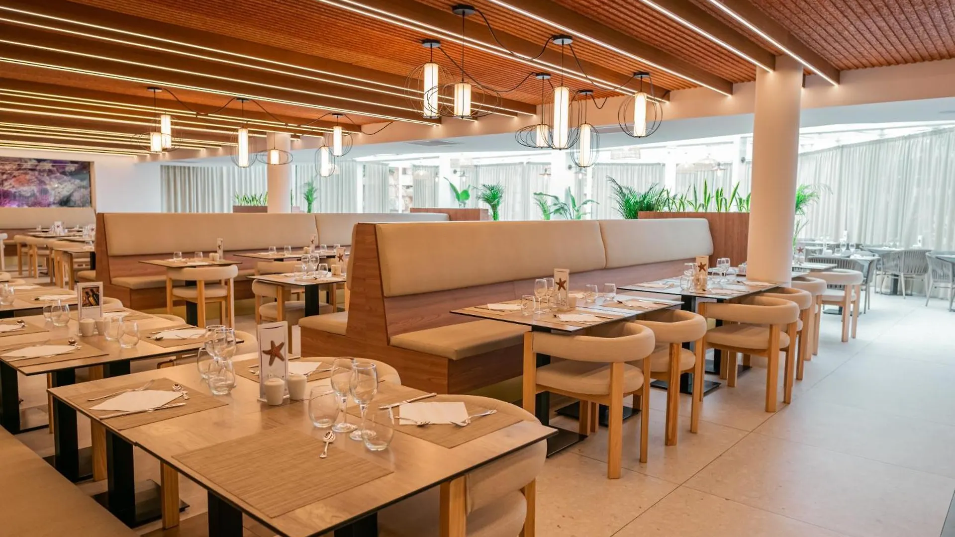Hotel Bahia Del Sol Santa Ponça 4*,  Španělsko